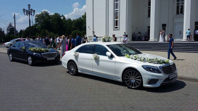 Мерседес с водителем на свадьбу в Новороссийске